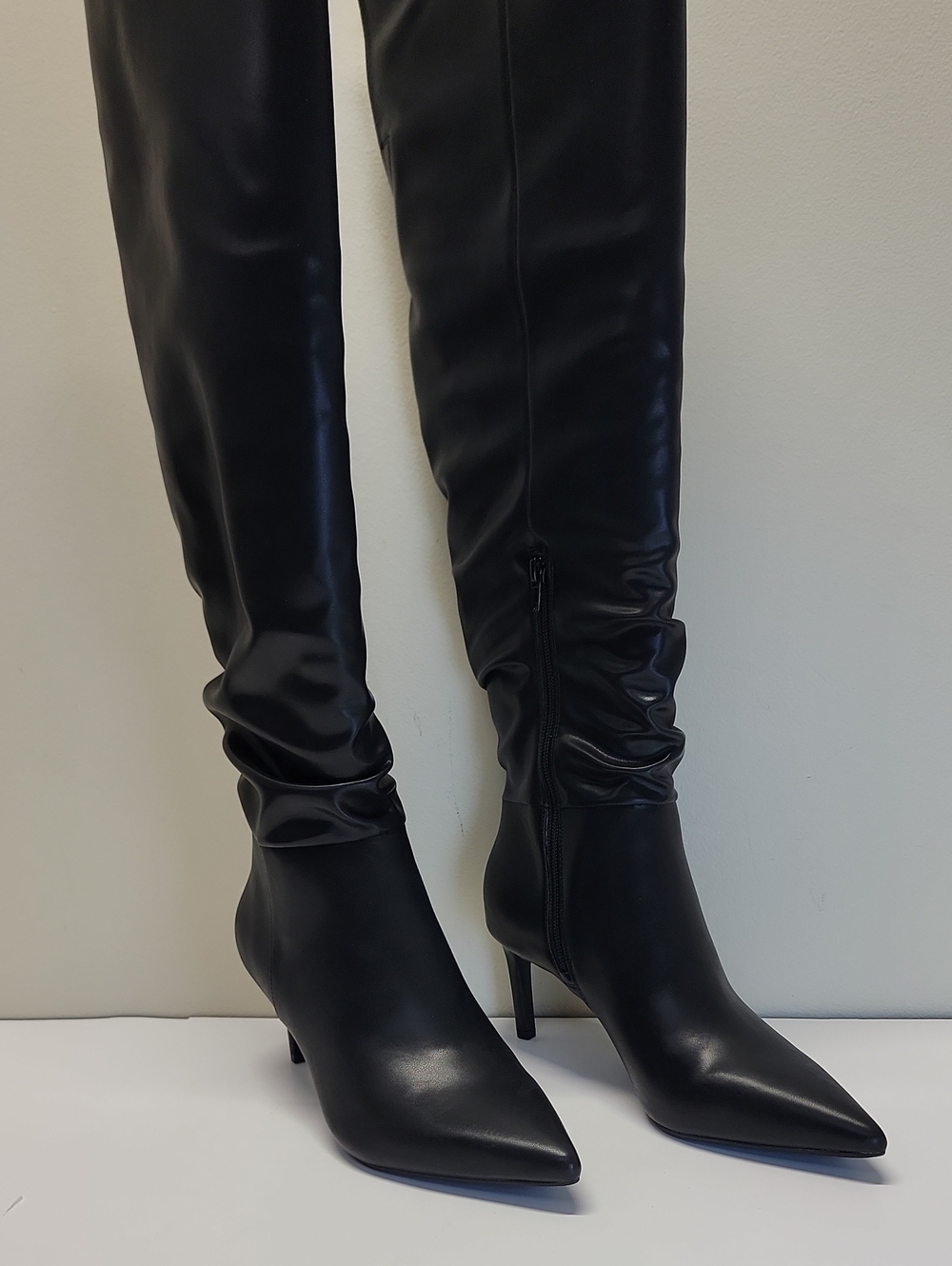 INC Damoni Classic Black Women's Knee-High Pointed Toe Boots NEW IN BOX